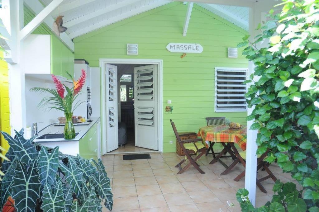 Les 3 Epices Appartement Le Gosier  Buitenkant foto