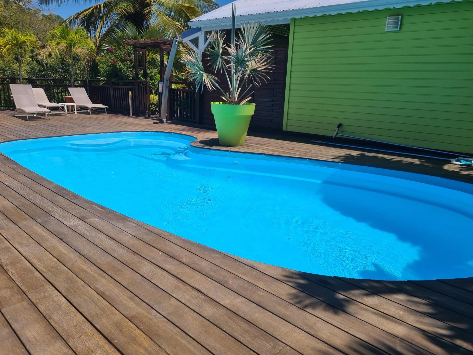 Les 3 Epices Appartement Le Gosier  Buitenkant foto